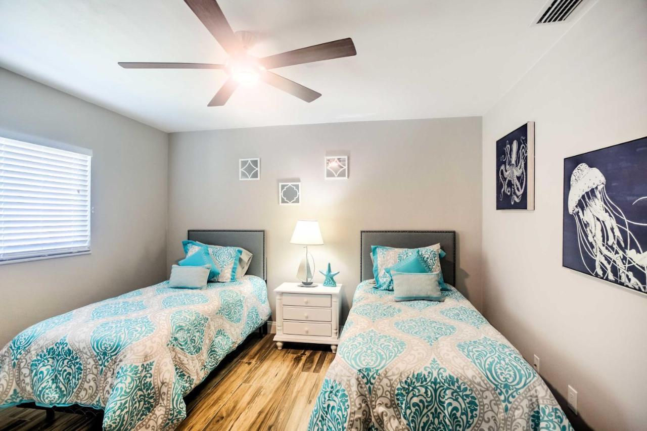 Naples Home With Lanai And Pool Near Vanderbilt Beach! 외부 사진
